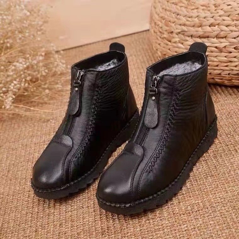 Rutschfeste Stiefeletten aus Kunstleder: Eleganz und Sicherheit im Alltag