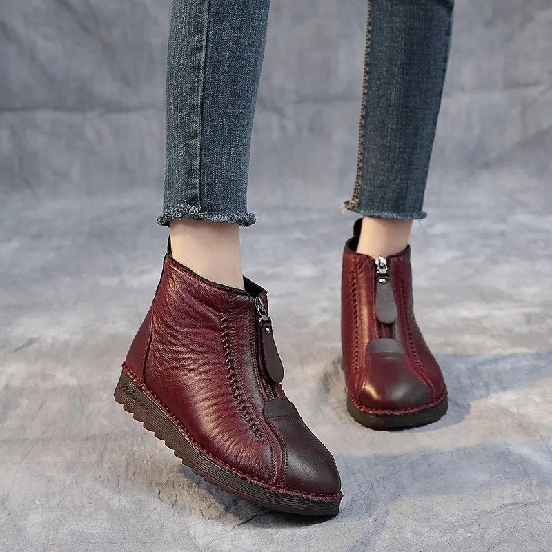Rutschfeste Stiefeletten aus Kunstleder: Eleganz und Sicherheit im Alltag