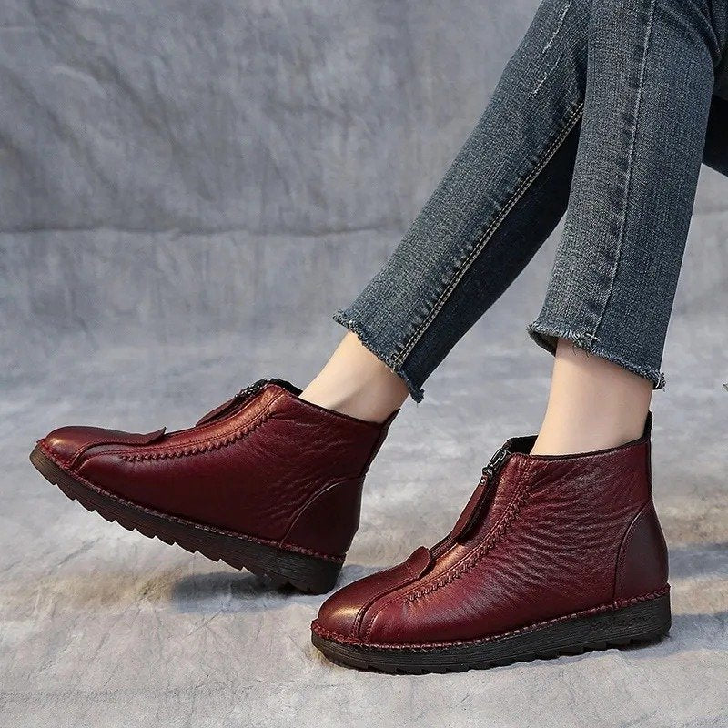 Rutschfeste Stiefeletten aus Kunstleder: Eleganz und Sicherheit im Alltag