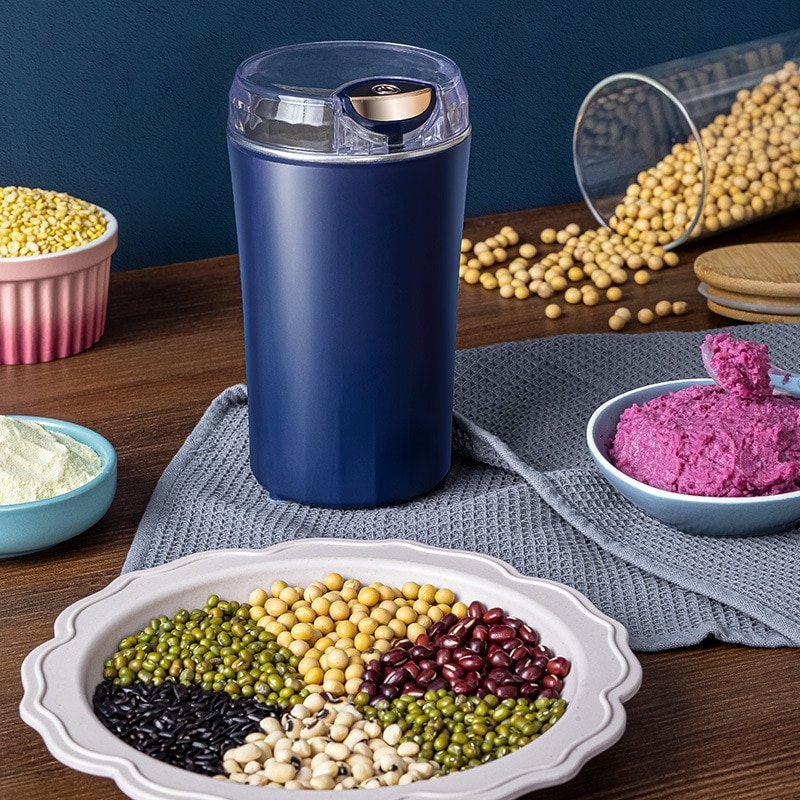 Prepara tus alimentos en un tiempo récord con este triturador eléctrico